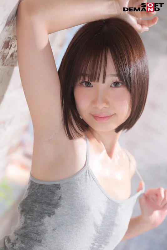 「汗っかきで困ってるんですよね…」脇・谷間・股間に滴る汗を隠し撮り！汗だく交尾で連続絶頂 石川くるみ（22）